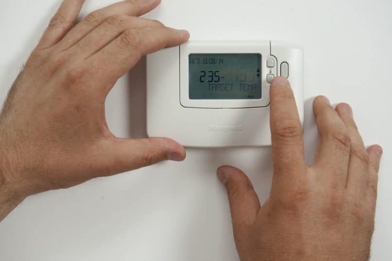 Use A Programmable Thermostat