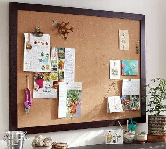 Use a bulletin board for your wall - Home Decor