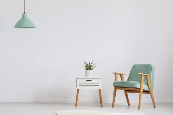 Embrace Minimalism - summer decorating tips