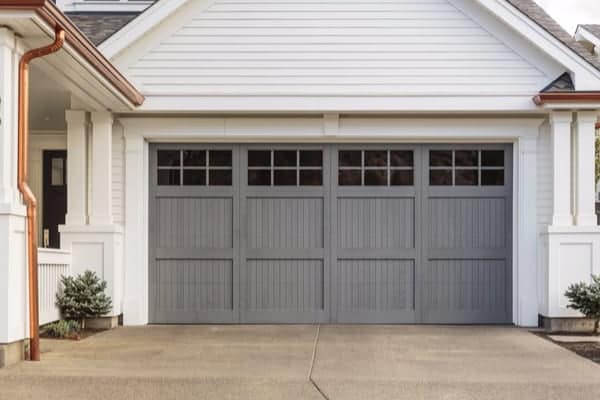 The Garage is Packed With Mysterious Objects - hoarder sign