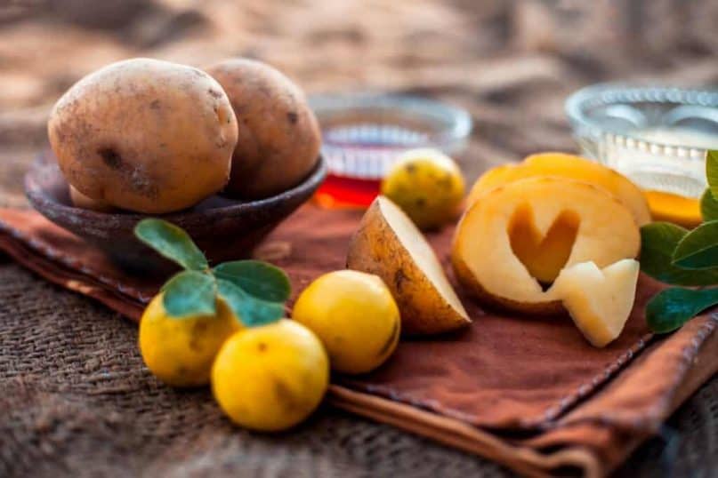 Store Apples and Potatoes side by side