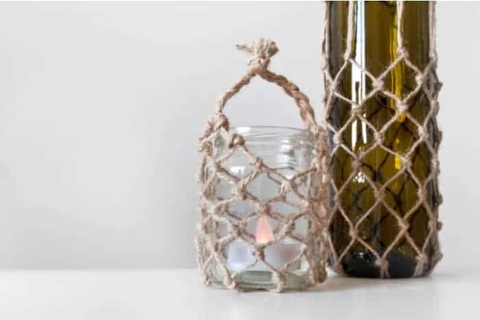 Macrame bottle holder knots