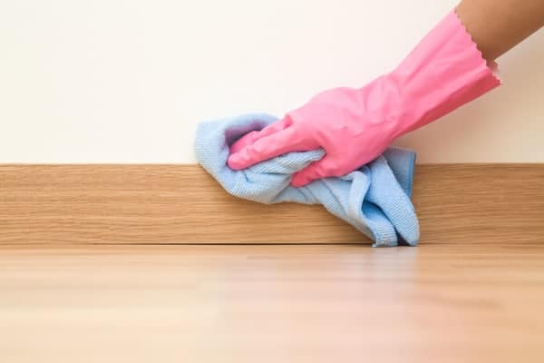 Cleaning Hacks: Clean Your Baseboards