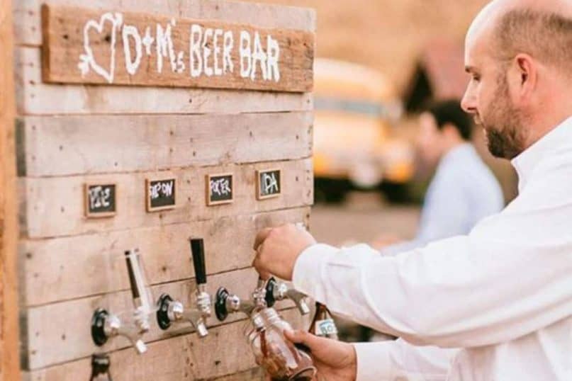 Self-service beer bar