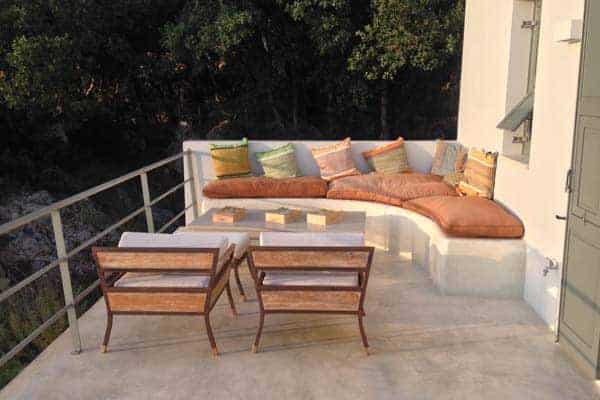 Sundeck in Greek Design 