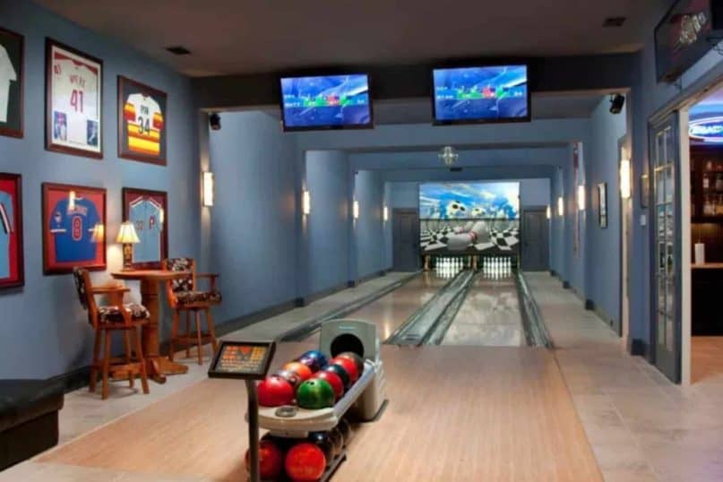 Alley with Bowling