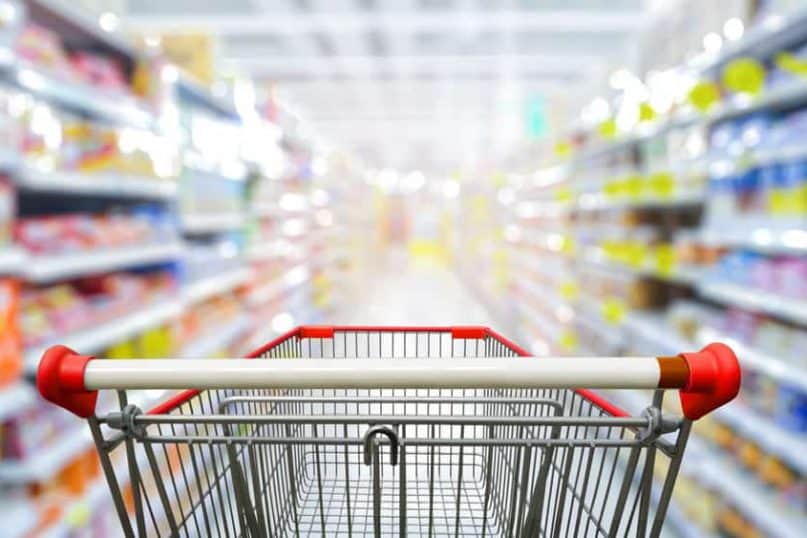  The cart is used for shopping in the mall