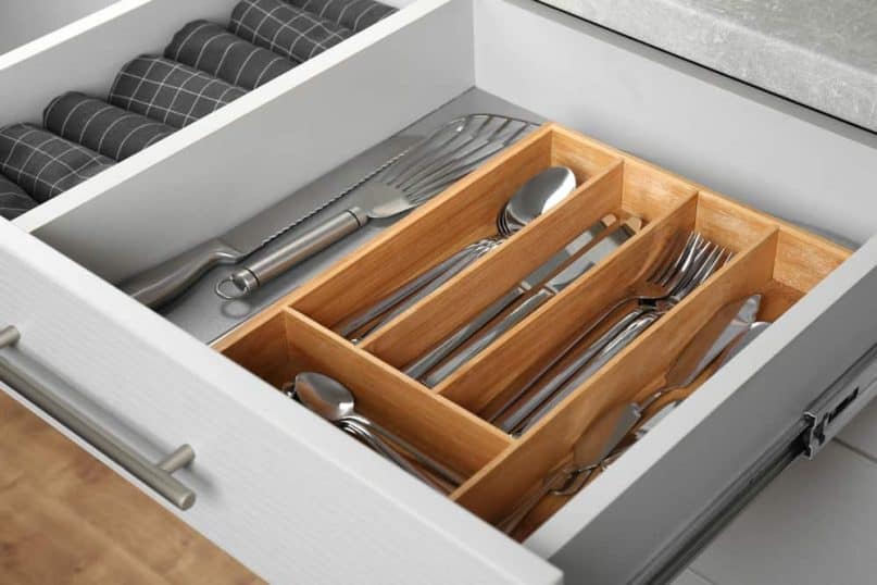 Split drawers for easy storage and search