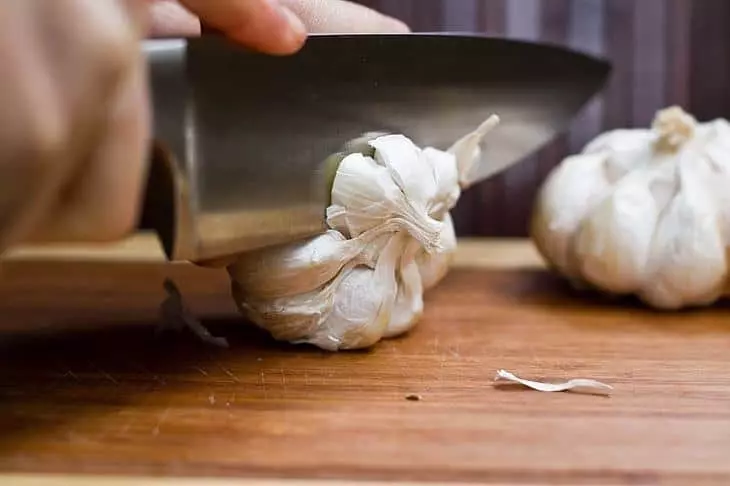 Garlic for sneezing days