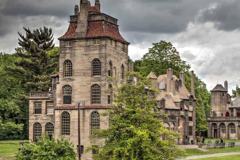 Fonthill Castle